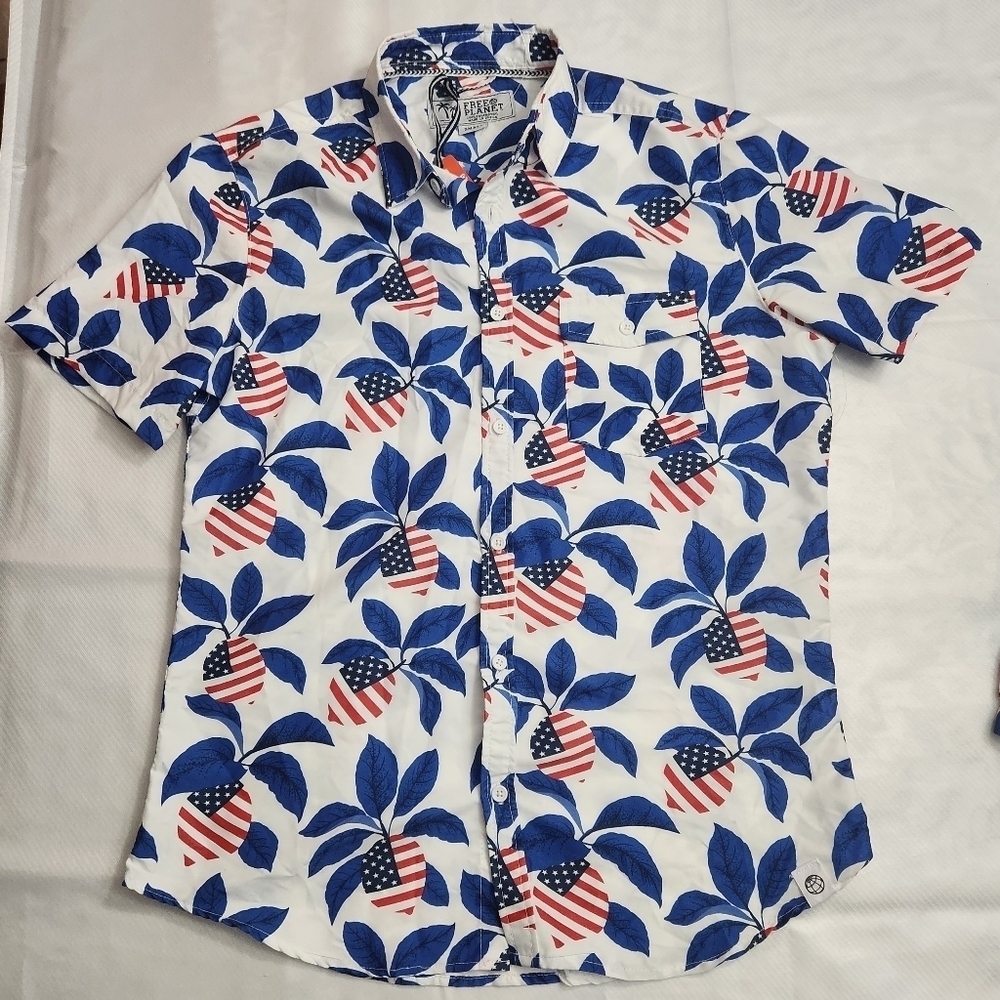 Free Planet two piece mens set swim trunks button down size S USA flag floral